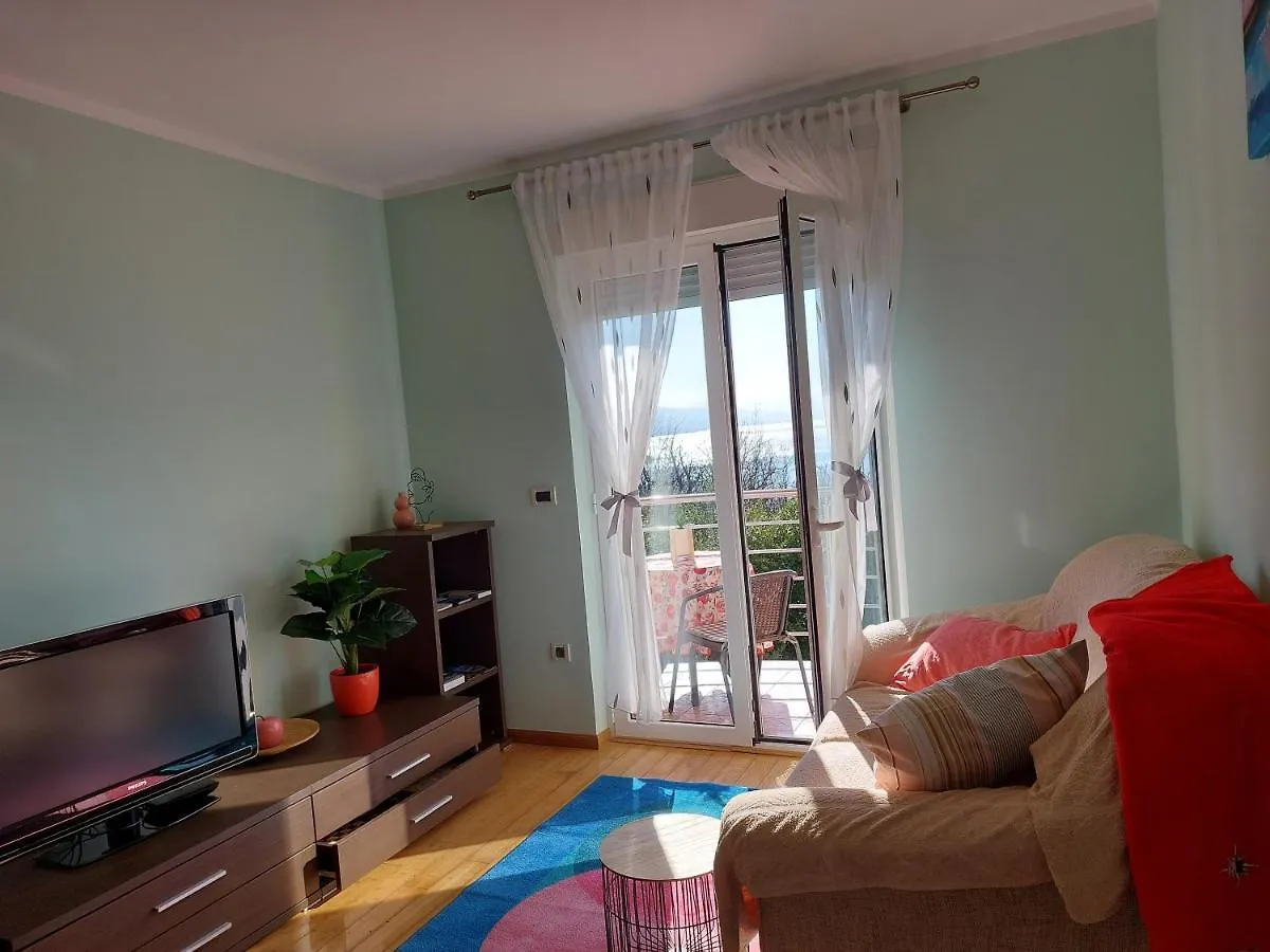 Apartment Starry Night - Smart Tv, Extra Big Bed, Big Bathtub, Private Parking, Sea View, Wifi, 2Bedrooms Volosko
